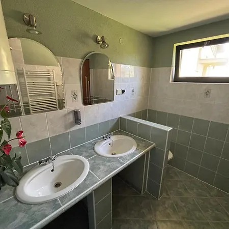 Lipa Ferienhaus Bešeňová