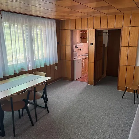 Nyaraló Lipa Bešeňová